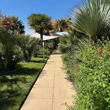 Domus26 Orientem Konukevi 3*