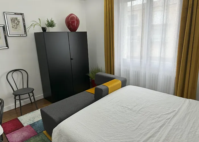 Domus26 Orientem 3* Montaigu-Vendee